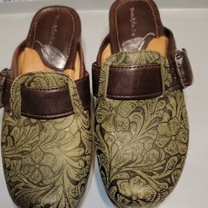 Floral Embossed Green and Brown Slip-On Shoes